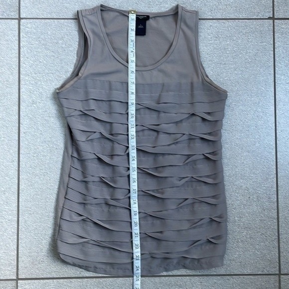 Ann Taylor Light Gray Layered Tank Top - Picture 8 of 10